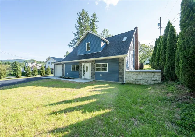 Photo 4 of Sale Pending at 1066 Schultz Rd, Unity Twp, PA 15650 | MLS# 1764721 | Listing updated on 2026-08-03