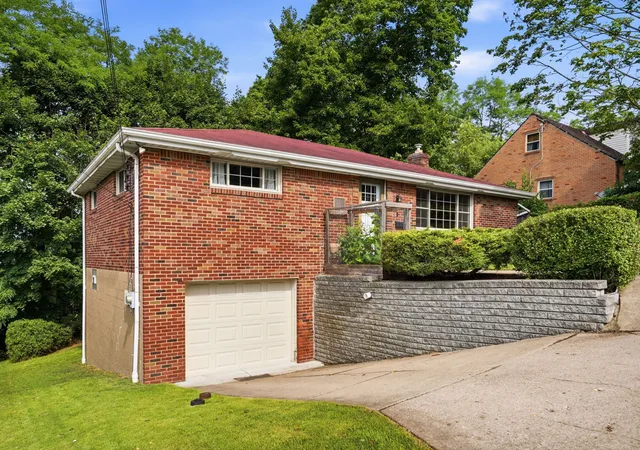 Homes for sale in Bellevue, PA | 259 Woods Avenue, Bellevue, PA 15202 | MLS# 1764928