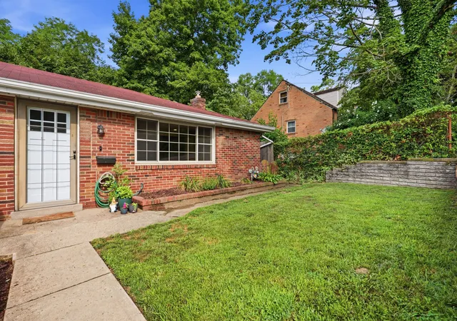 Homes for sale in Bellevue, PA | 259 Woods Avenue, Bellevue, PA 15202 | MLS# 1764928