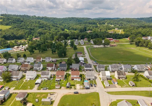 48th image of 58 60 Lincoln Street, Cokeburg, PA 15324 | MLS# 1764545