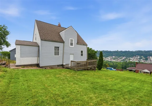 Homes for sale in Liberty Boro, PA | 2802 A St, Liberty Boro, PA 15133 | MLS# 1764914