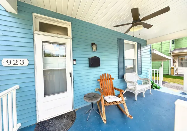 3rd image of 923 9Th Ave, New Brighton, PA 15066 | MLS# 1764901
