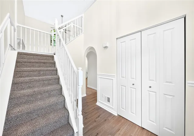 3rd image of 1142 Valleyview Dr, Cecil, PA 15055 | MLS# 1764898