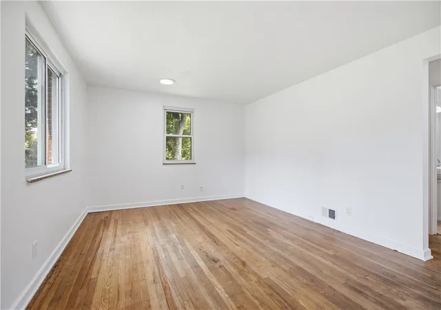 4th image of 8680 Winchester Dr, Pittsburgh, PA 15237 | MLS# 1764470