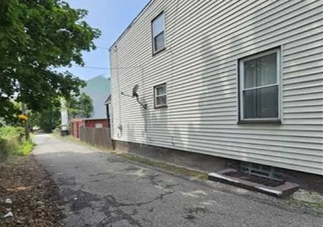 2nd image of 1308 Jawett St, Pittsburgh, PA 15212 | MLS# 1765013