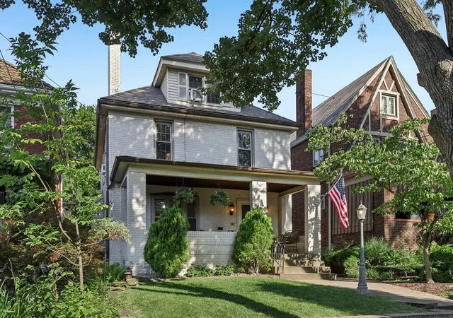 1st image of 242 Olympia St, Mt Washington, PA 15211 | MLS# 1765026
