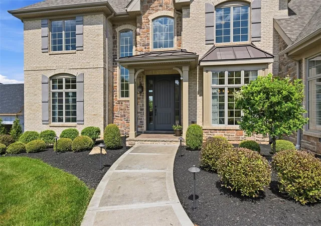 2nd image of 150 Majestic Dr, Mars, PA 16046 | MLS# 1764499