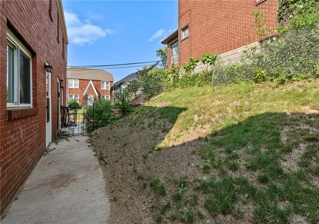 5th image of 8108 Westmoreland Ave, Swissvale, PA 15218 | MLS# 1764666
