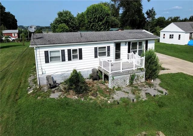3rd image of 254 Ridge Road, Centerville, PA 15417 | MLS# 1765014