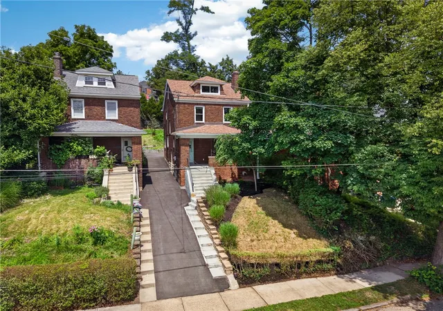 Homes for sale in Squirrel Hill, PA | 3220 Beechwood Blvd, Squirrel Hill, PA 15217 | MLS# 1763372