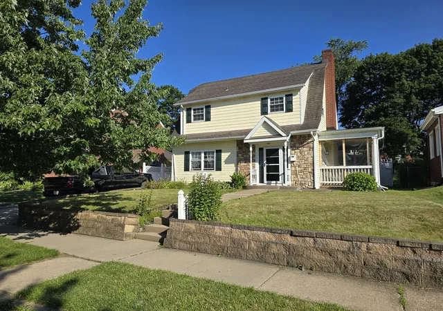 1st image of 1008 Manor Rd, New Kensington, PA 15068 | MLS# 1765081