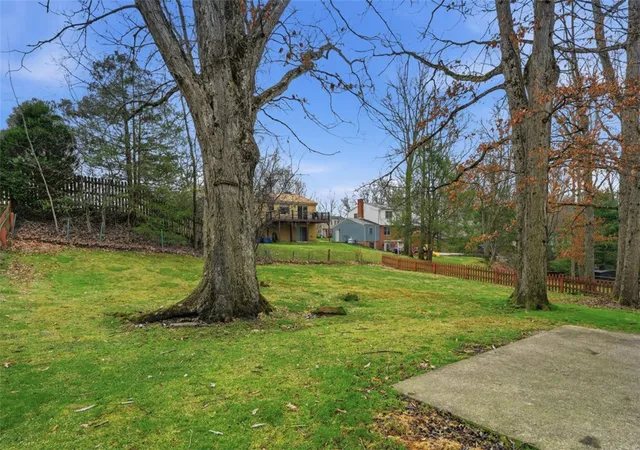 36th image of 9917 E Moccasin Trl, Wexford, PA 15090 | MLS# 1765077