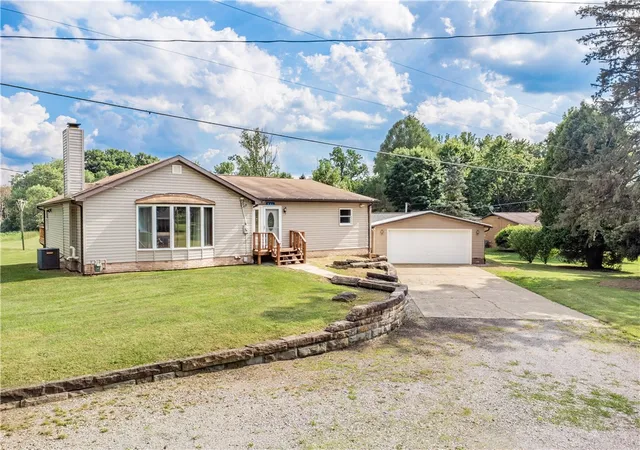 Homes for sale in Penn Twp, PA | 941 Three Degree Rd, Penn Twp, PA 16002 | MLS# 1765071
