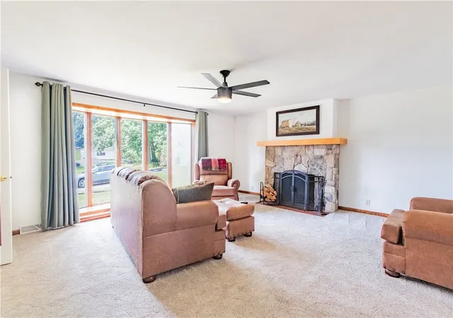 Homes for sale in Penn Twp, PA | 941 Three Degree Rd, Penn Twp, PA 16002 | MLS# 1765071