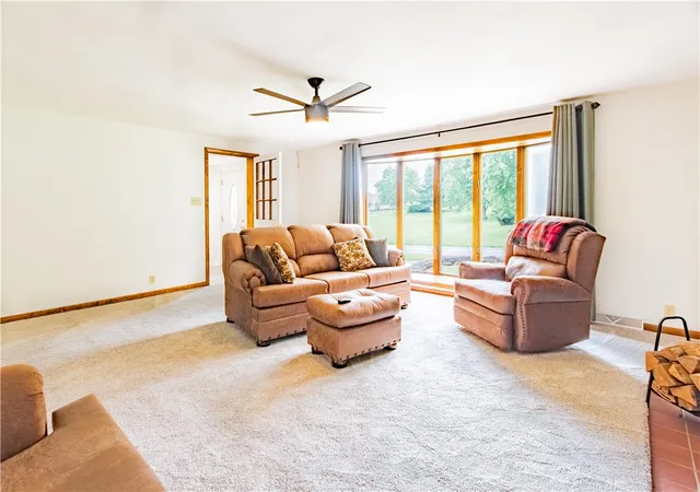 Homes for sale in Penn Twp, PA | 941 Three Degree Rd, Penn Twp, PA 16002 | MLS# 1765071