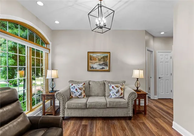 5th image of 472 Spruce Ln, Houston, PA 15342 | MLS# 1765083
