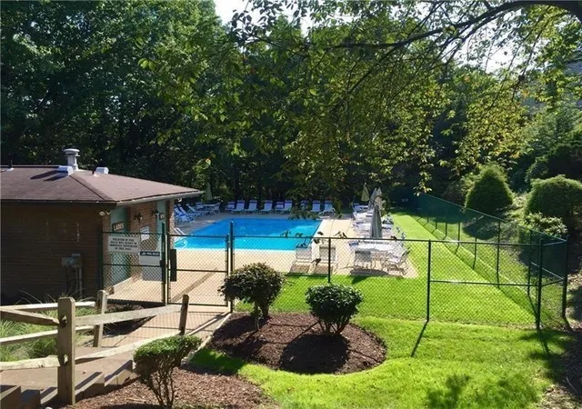 Homes for sale in Murrysville, PA | 204 Rainprint Ln, Murrysville, PA 15668 | MLS# 1764968