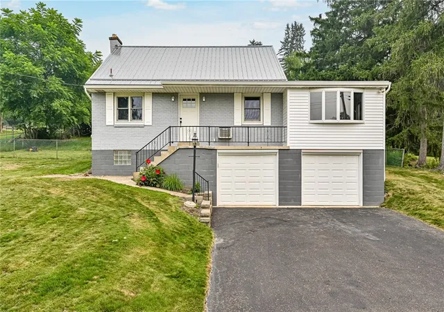 1st image of 1207 Zeno Lane, Shaler, PA 15101 | MLS# 1765163