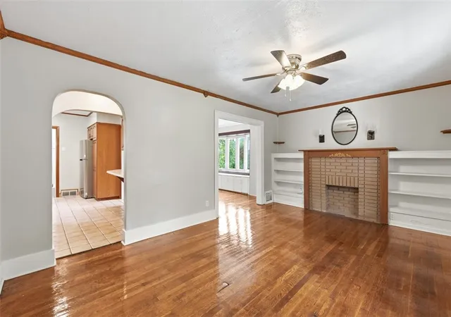4th image of 921 Walnut St, Ambridge, PA 15003 | MLS# 1764327