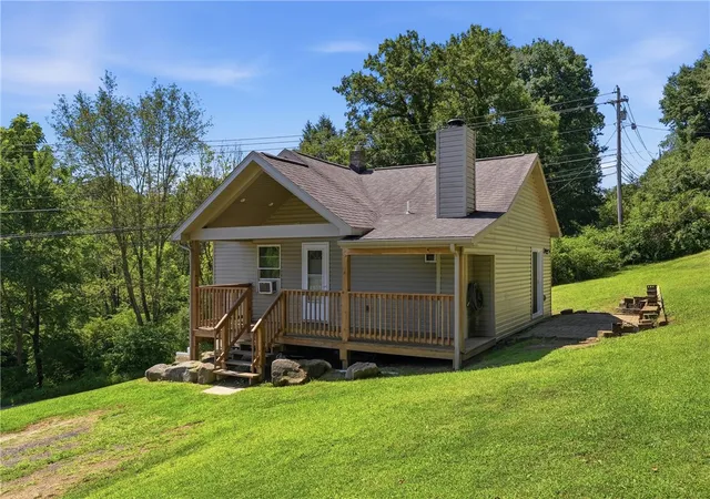 2nd image of 541 Sarver Rd, Buffalo Twp, PA 16055 | MLS# 1765181