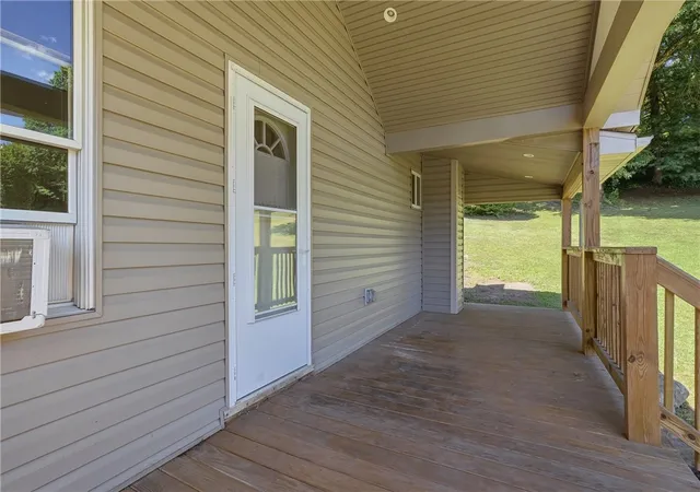 Photo 3 of Single family home for sale at 541 Sarver Rd, Buffalo Twp, PA 16055 | MLS# 1765181 | Listing updated on 2026-09-19