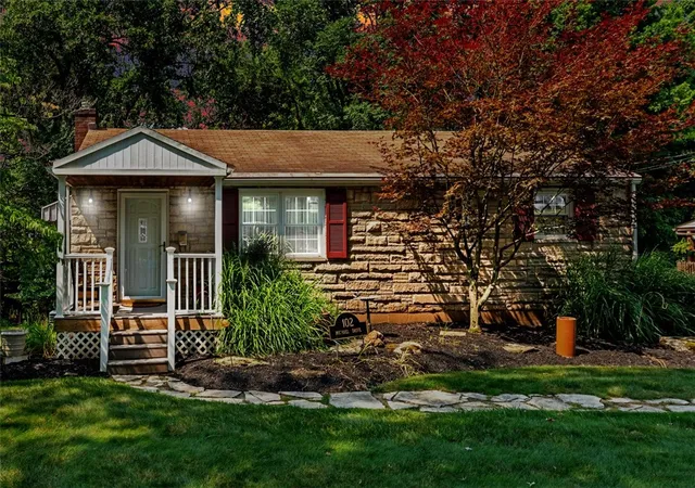 Homes for sale in Level Green, PA | 102 Michael Dr, Level Green, PA 15085 | MLS# 1764458