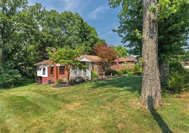 Homes for sale in Level Green, PA | 102 Michael Dr, Level Green, PA 15085 | MLS# 1764458