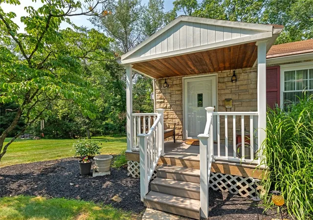 Homes for sale in Level Green, PA | 102 Michael Dr, Level Green, PA 15085 | MLS# 1764458