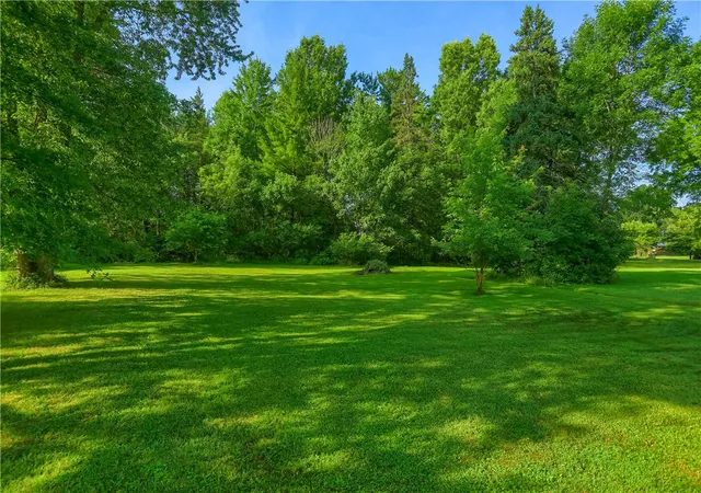 Homes for sale in Neshannock Twp, PA | 4129 Mitchell Rd, Neshannock Twp, PA 16105 | MLS# 1765174