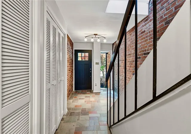 4th image of 114 Maple Heights Rd, Shadyside, PA 15232 | MLS# 1764671