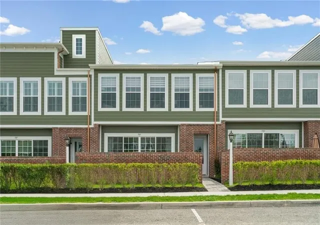 1st image of 505 High Crescent Rd, Cranberry Township, PA 16066 | MLS# 1764866