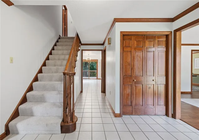 Homes for sale in Franklin Park, PA | 2457 Dogwood Dr, Franklin Park, PA 15090 | MLS# 1765165