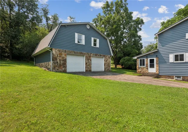 2nd image of 1722 Strangford Road, Burrel/blacklick, PA 15717 | MLS# 1765069