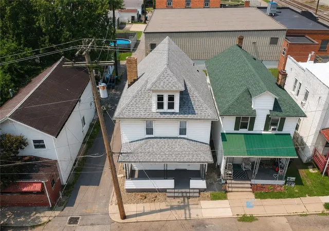 3rd image of 307 Bridge Street, Tarentum, PA 15084 | MLS# 1764985