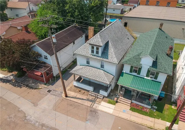 4th image of 307 Bridge Street, Tarentum, PA 15084 | MLS# 1764985