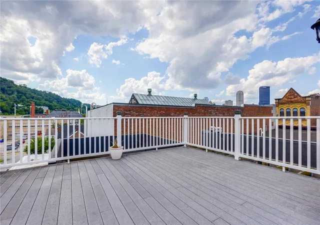 Listing Photo 2 - Condo for sale in building located at 70 S 12th St, Pittsburgh, PA 15203 - Unit #