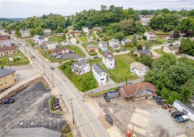 Homes for sale in Mc Keesport, PA | 408 Chestnut St, Mc Keesport, PA 15132 | MLS# 1765299