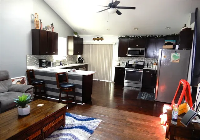3rd image of 636 Euclid Ave, Canonsburg, PA 15317 | MLS# 1765294