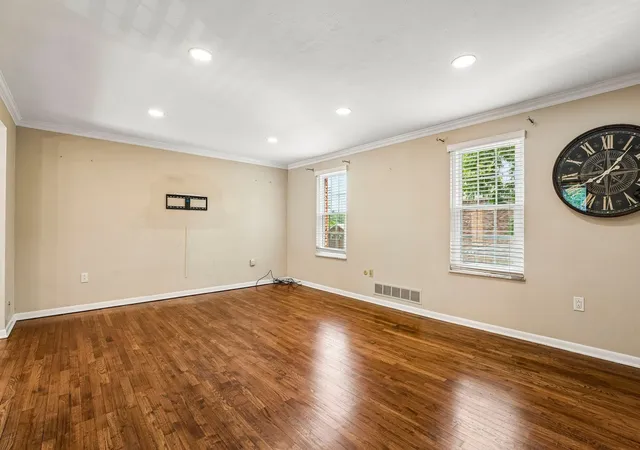 3rd image of 9195 Collington Sq, Allison Park, PA 15101 | MLS# 1765308