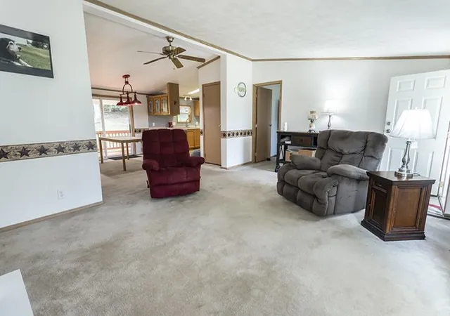 5th image of 313 South Dr, Somerset Boro, PA 15501 | MLS# 1765327