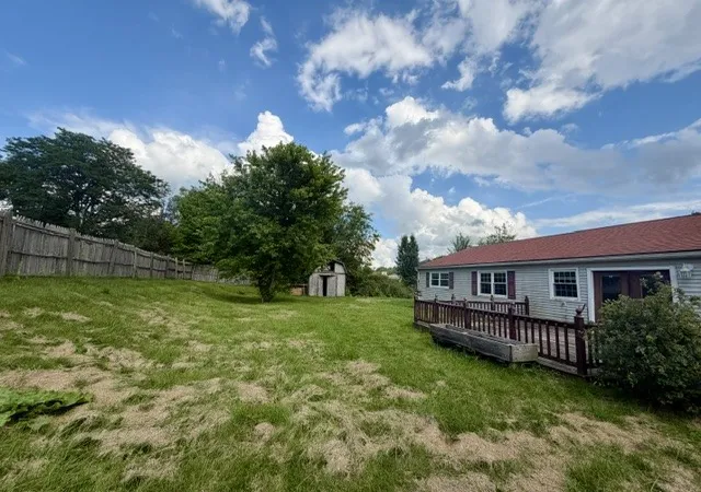 4th image of 10 Main St, Smith, PA 15004 | MLS# 1765329