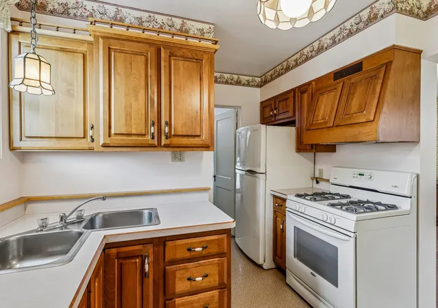 Homes for sale in Hyde Park, PA | 299 1st St, Hyde Park, PA 15641 | MLS# 1765336