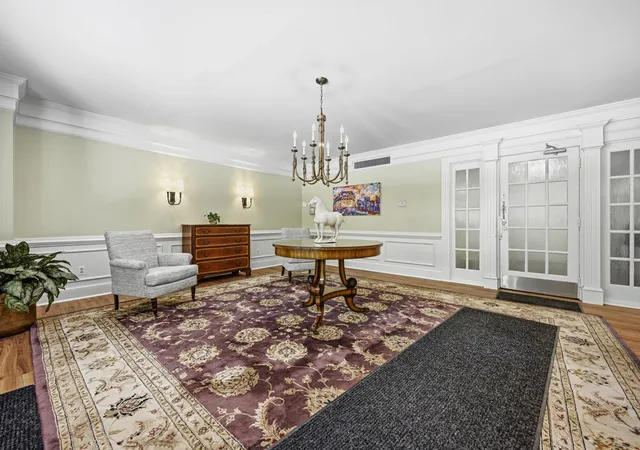 4th image of 5825 5Th Ave Ave #310, Shadyside, PA 15232 | MLS# 1765344