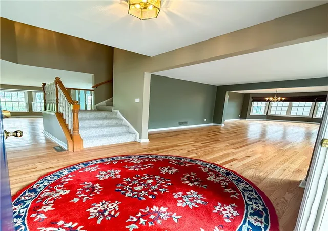 4th image of 128 Cardinal Cir, Ohio Twp, PA 15237 | MLS# 1765079