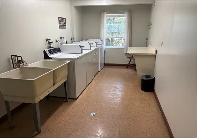 2nd image of 603 Calais Dr, McCandless, PA 15237