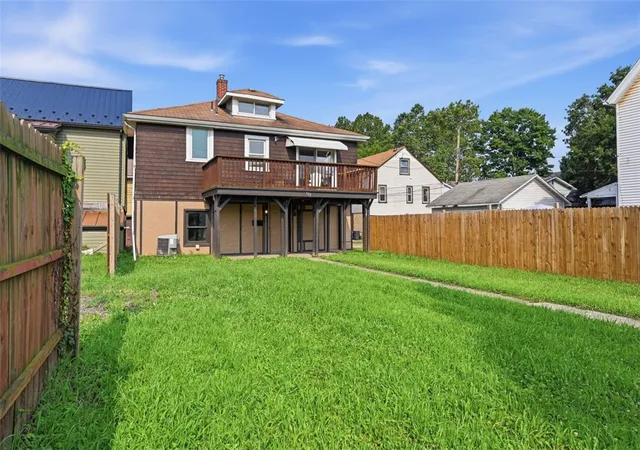 Photo 3 of Single family home for sale at 509 6th Avenue, New Kensington, PA 15068 | MLS# 1765230 | Listing updated on 2026-07-17