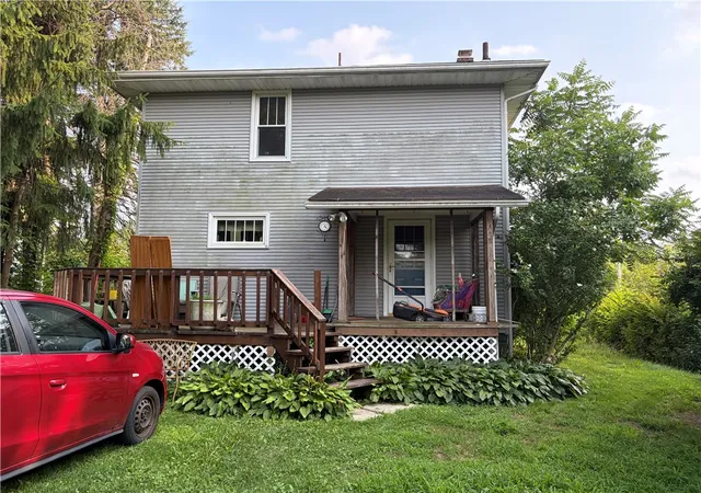 5th image of 108 W Lincoln Ave, New Castle, PA 16101 | MLS# 1765374