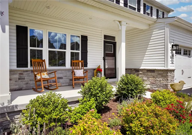 3rd image of 1007 Magnolia Ct, Mc Donald, PA 15057 | MLS# 1765386