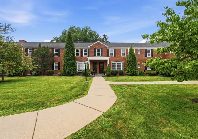 1st image of 838 Thorn St #39, Sewickley, PA 15143 | MLS# 1765429