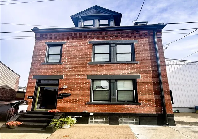 Photo 2 of Single family home for sale at 163 42nd Street, Lawrenceville, PA 15201 | MLS# 1765132 | Listing updated on 2026-10-04